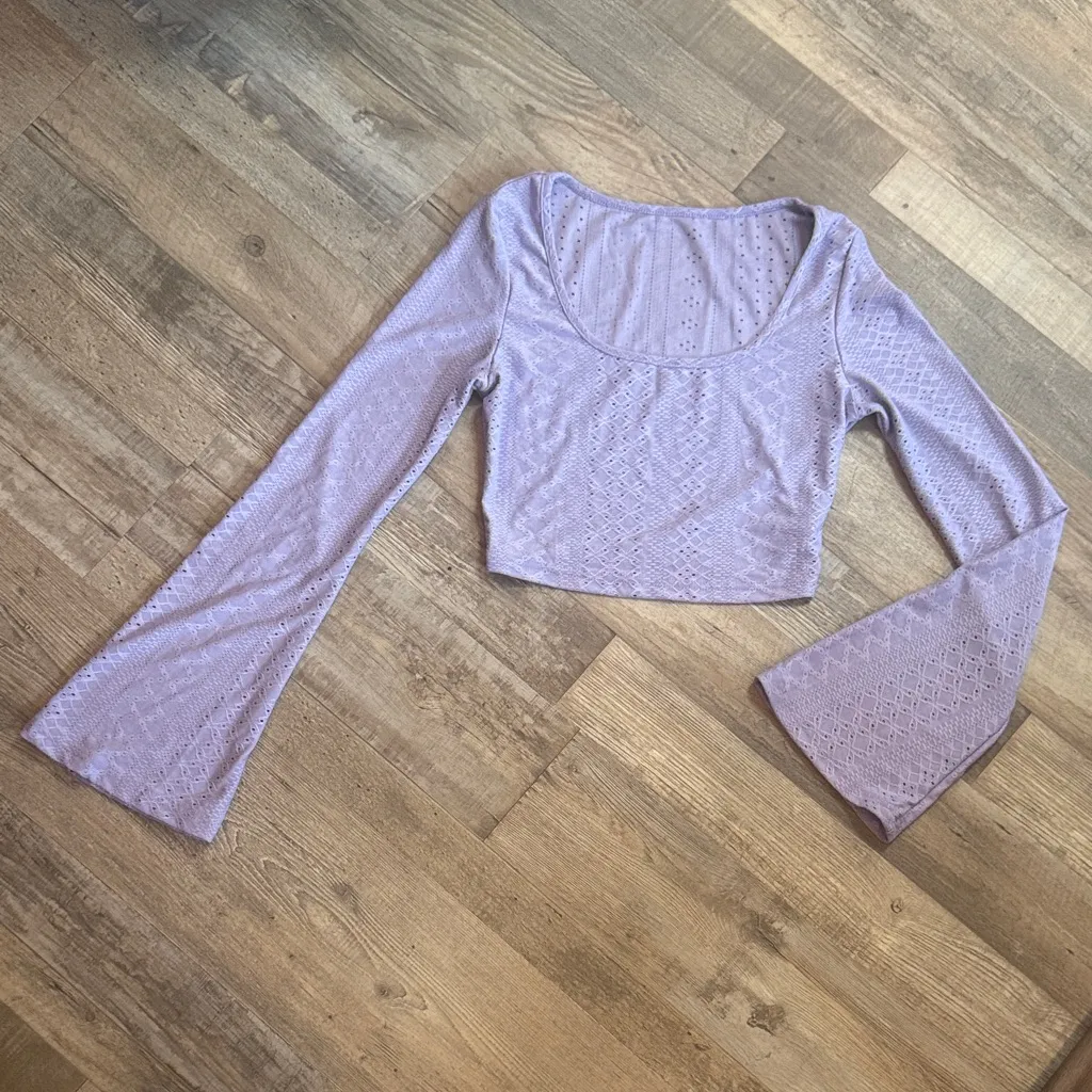 SHEIN Lavender Long Sleeve Crop Top size S - Image 2