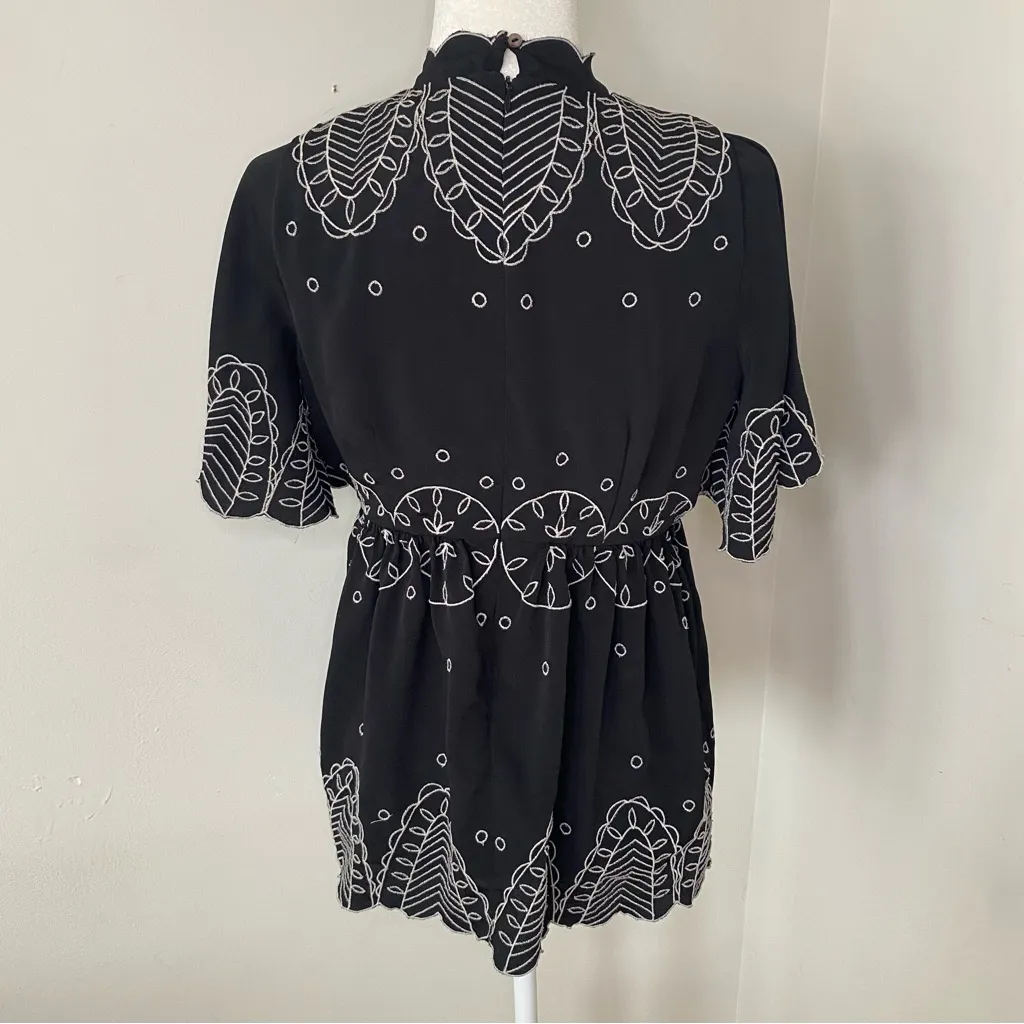 A Pea In the Pod Maternity Top Womens Black Short Sleeve Size Small - Image 2