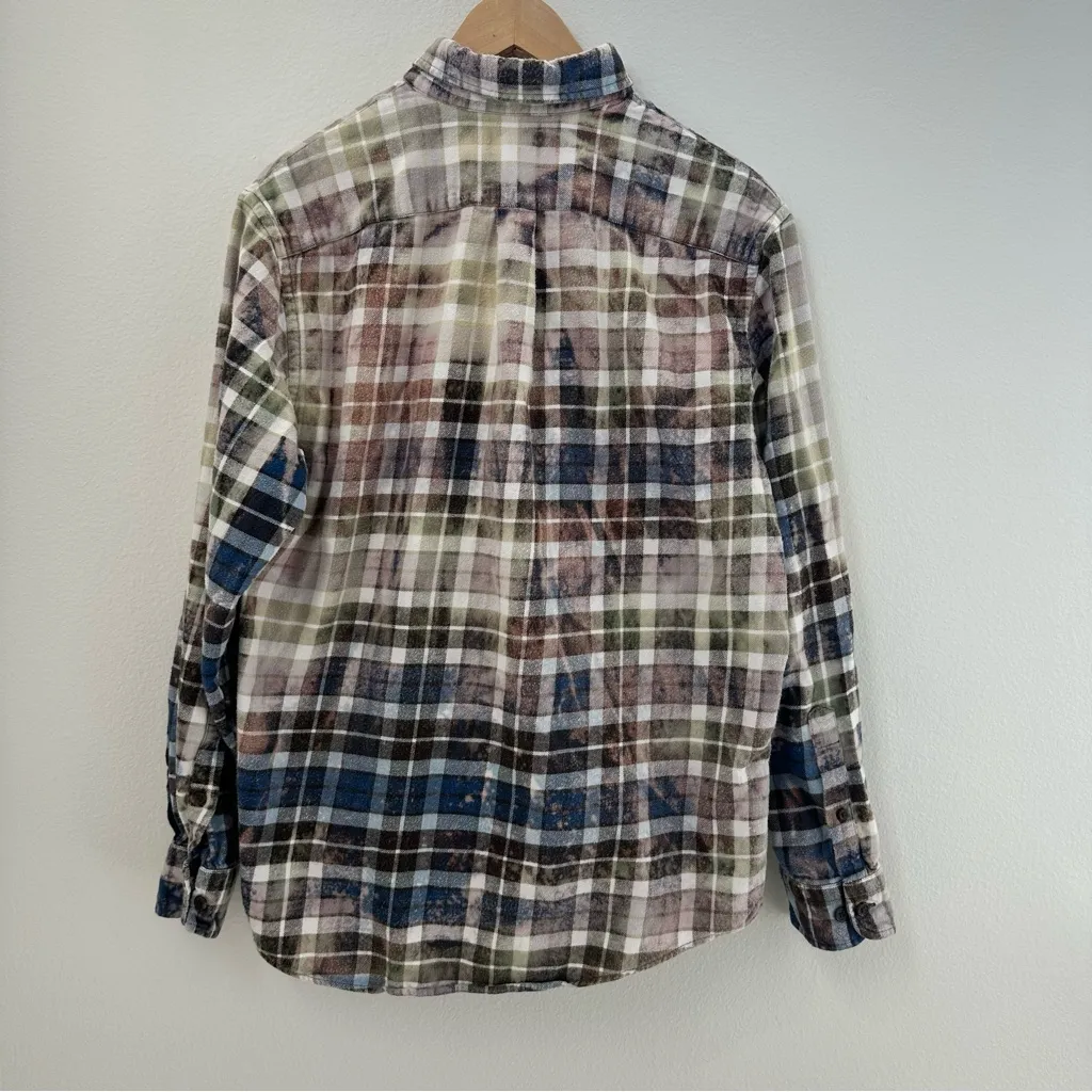 Grunge Bleached Flannel Plaid Button Shirt - Image 7