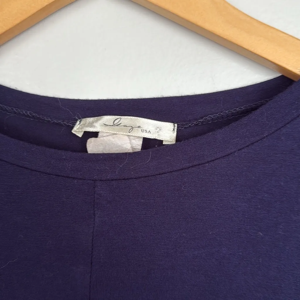 MOVING SALE Navy Cropped Front Tied Knot Long Sleeve Top Black - Image 7