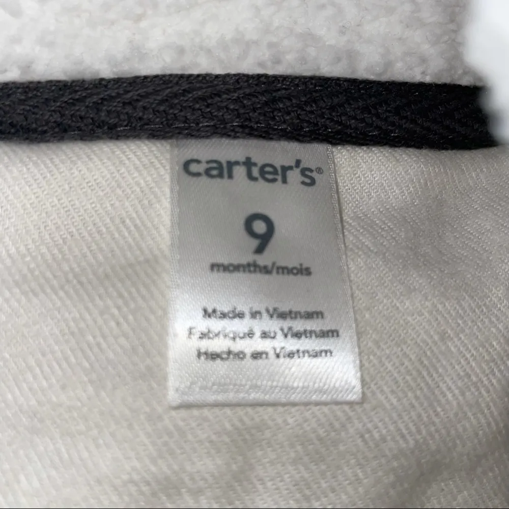 Carter’s zippered fleece lined vest Size undefined - Image 4