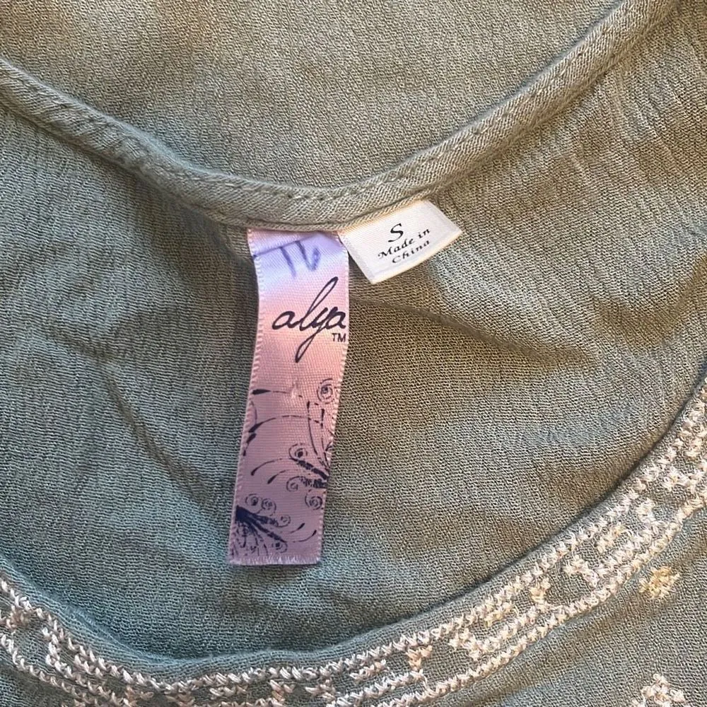 EUC Green Embroidered Boho Sleeveless Tunic Dress Sz S - Image 5