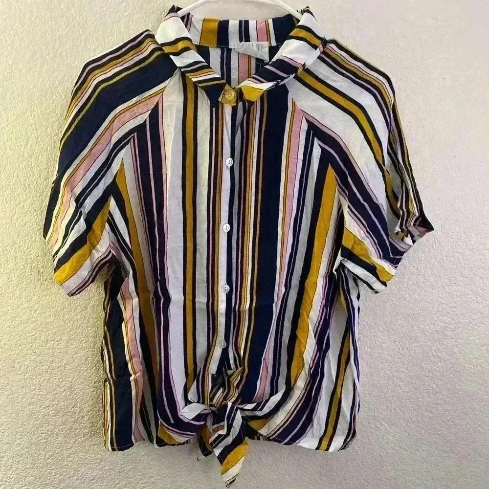 💥Sienna Sky Women Stripped Multicolor Retro Vibes Button Down Top M - Image 3
