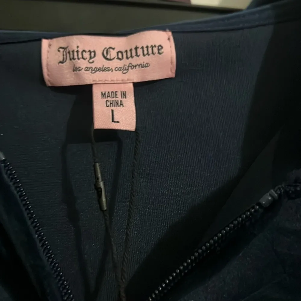 - New Juicy Couture Navy blue bling Velour Tracksuit Large - Image 5