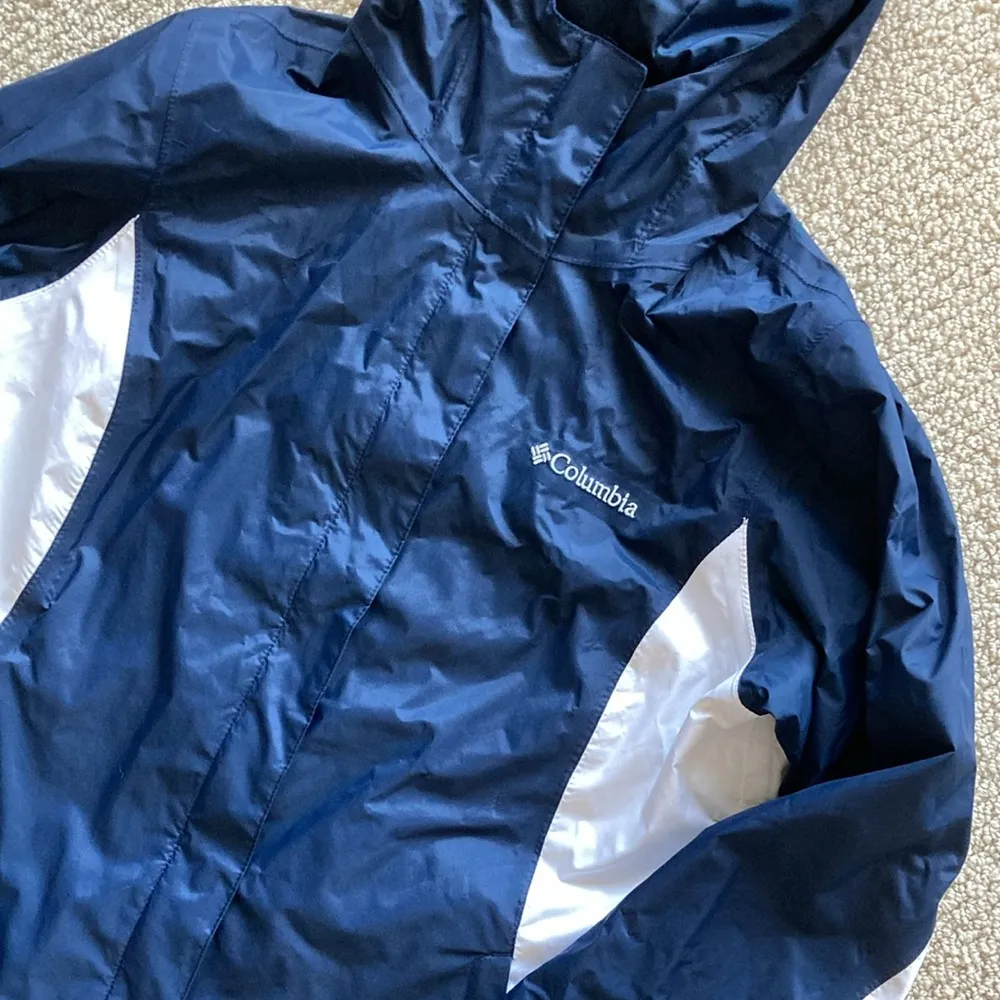 Columbia Women’s Raincoat Navy Blue White Size Small Waterproof Gear Full Zip - Image 2