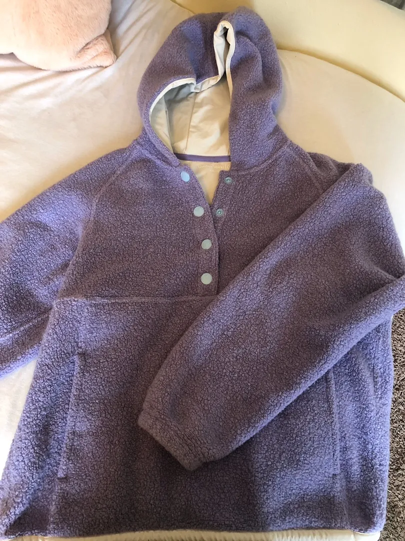 Outdoor Voices Mega fleece Pullover - Image 3