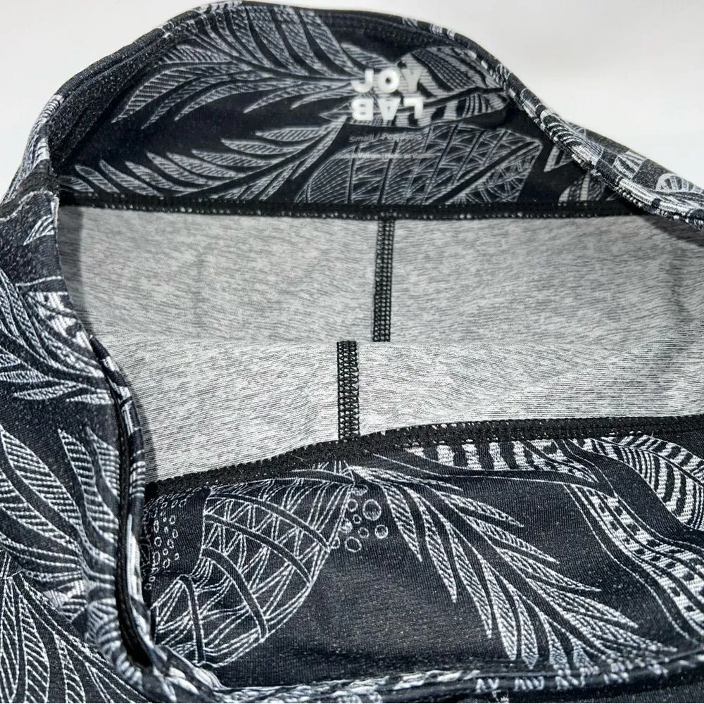 JoyLab Women's Floral Print Cropped Leggings in Black and White Size S - Image 6