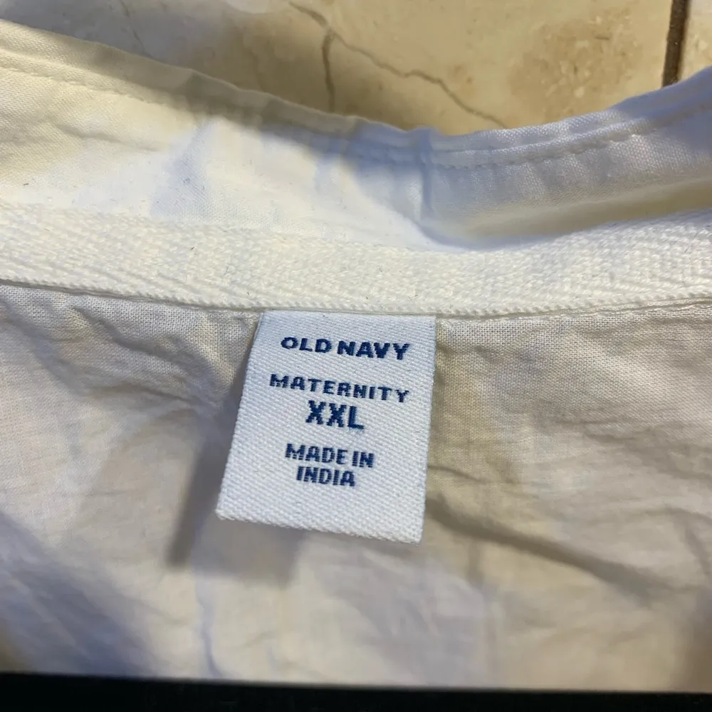 Old Navy White Collared Maternity Button Down Tie Waist Dress Shirt Size XXL - Image 2