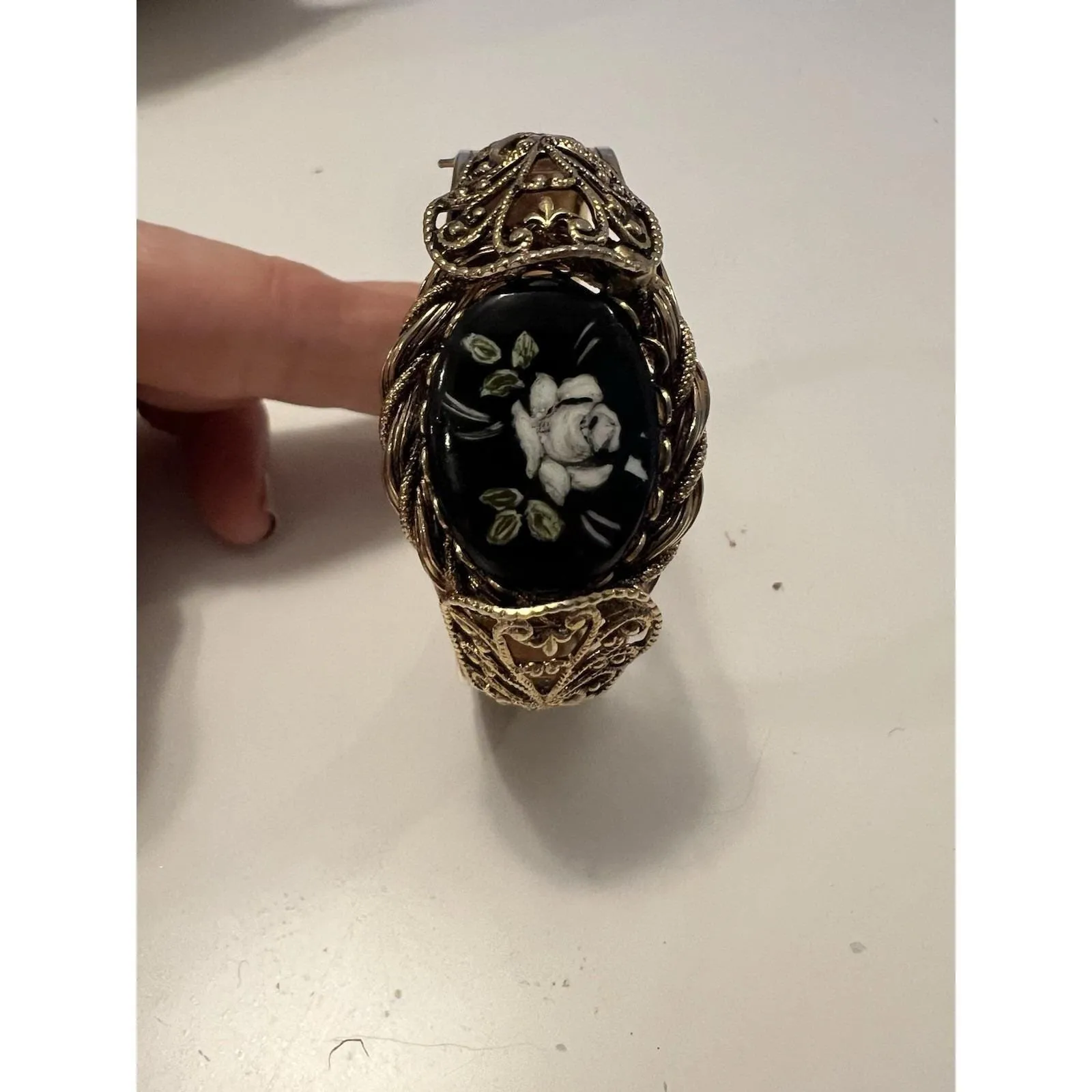 Vintage Y2K Black Filigree Hinged Bracelet Gold Tone Painted Rose - Image 2