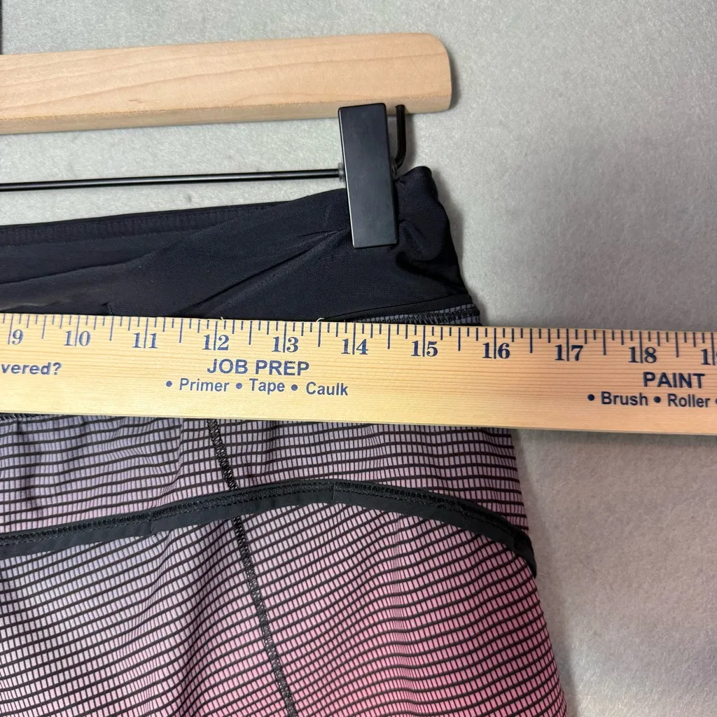 Lululemon Speed Short *H2O Gradient Speed Short Yum Yum Pink Alberta Lake/Black - Image 9