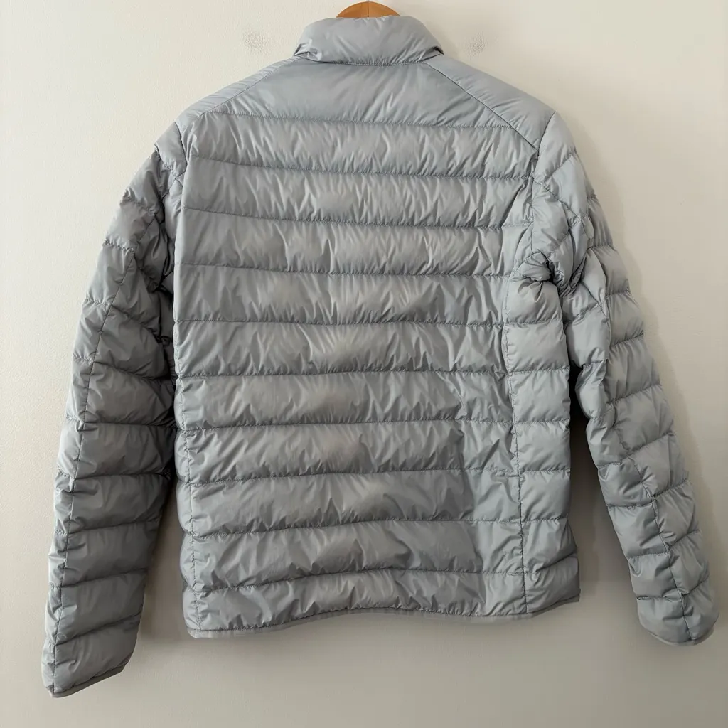 Uniqlo Women’s Ultra Light Down Jacket Puffer with Packable Bag Light Gray Sz M - Image 7