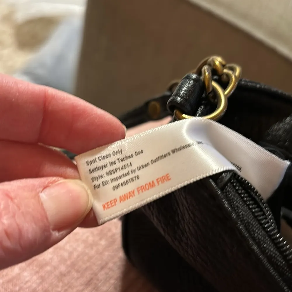 Cooperative Crossbody Bag, Black, 6"x5", 24" drop - Image 7