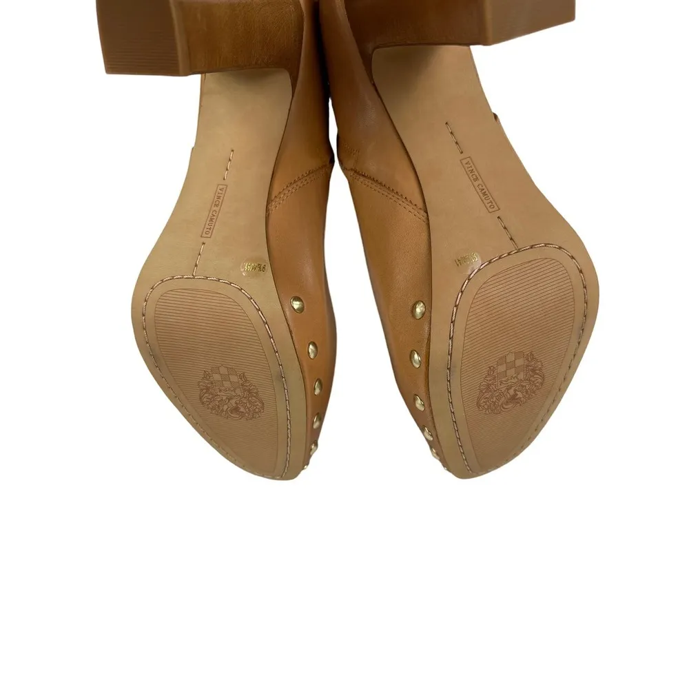 Vince Camuto - Nevvina Tan Studded Platform Ankle Boots in Tan - Image 4