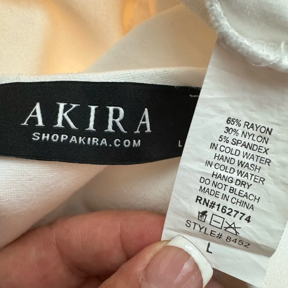 Akira spaghetti straps mini dress size large. - Image 9