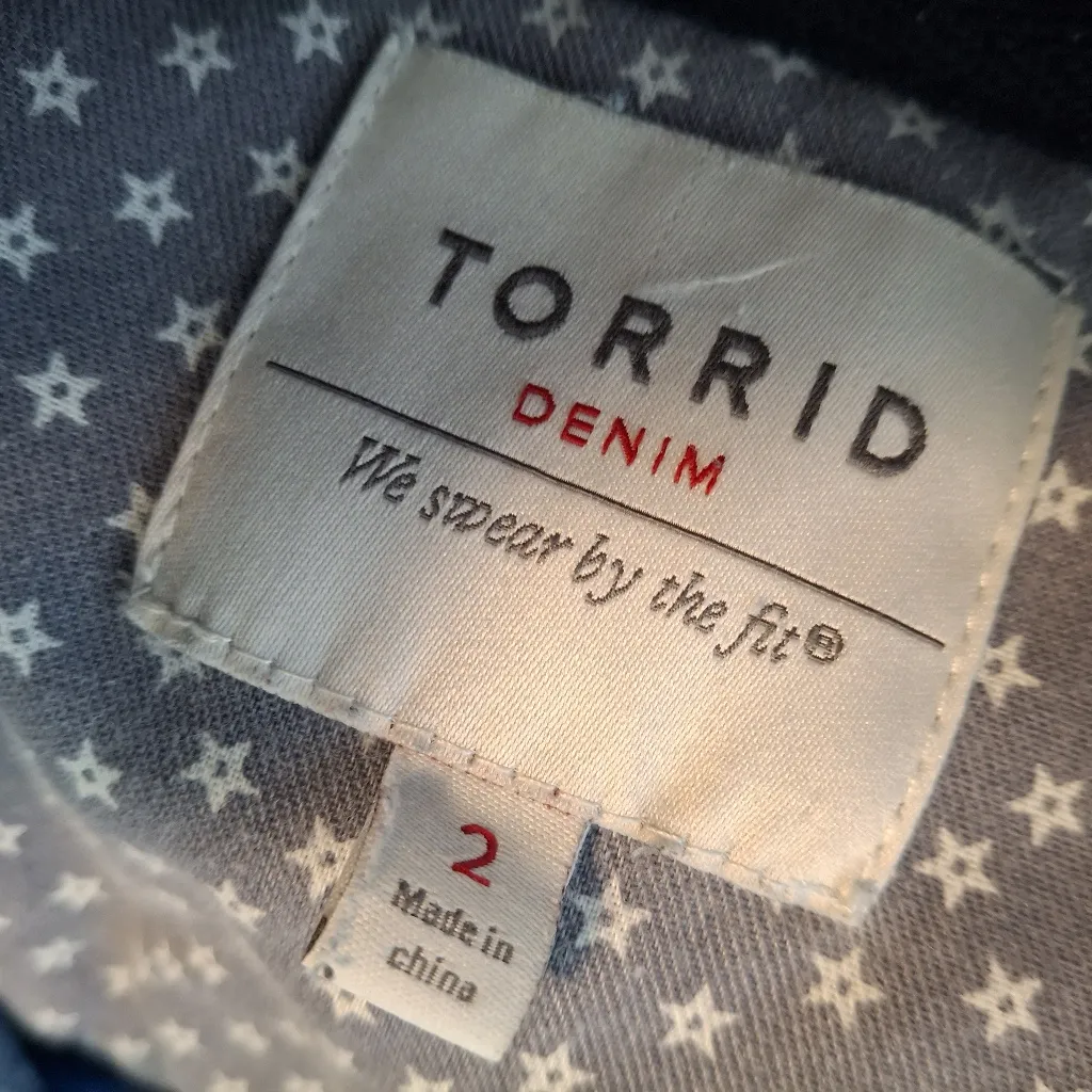 Torrid Sz 2 Women's Blue Denim Hooded Jacket - Image 13