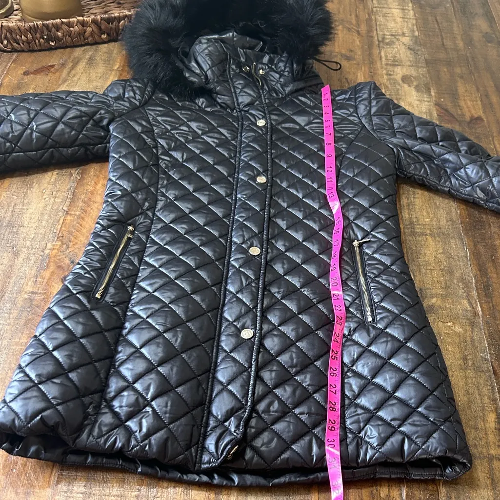 Ivanka Trump Black Quilted Puffer Coat with Fur Hood - Image 10