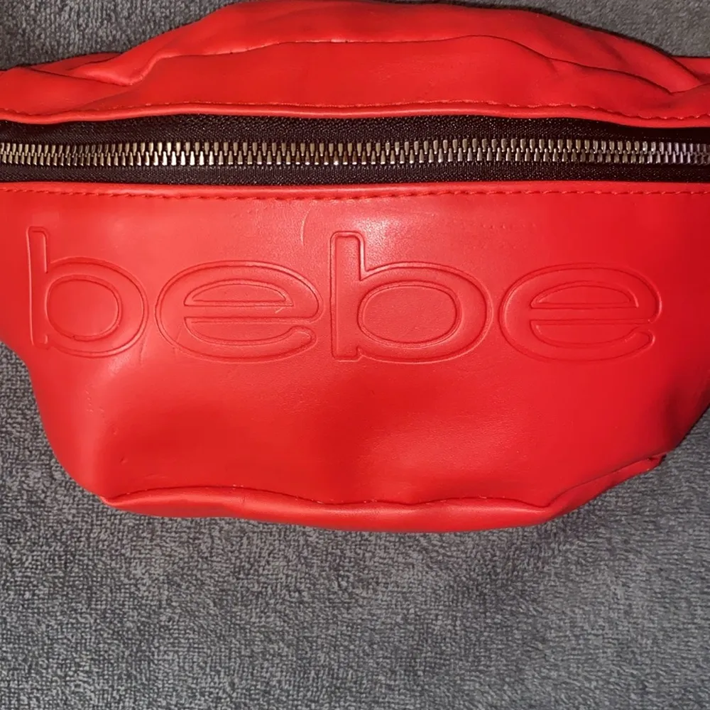 NWOT bebe Belted Waist Bag - Image 2