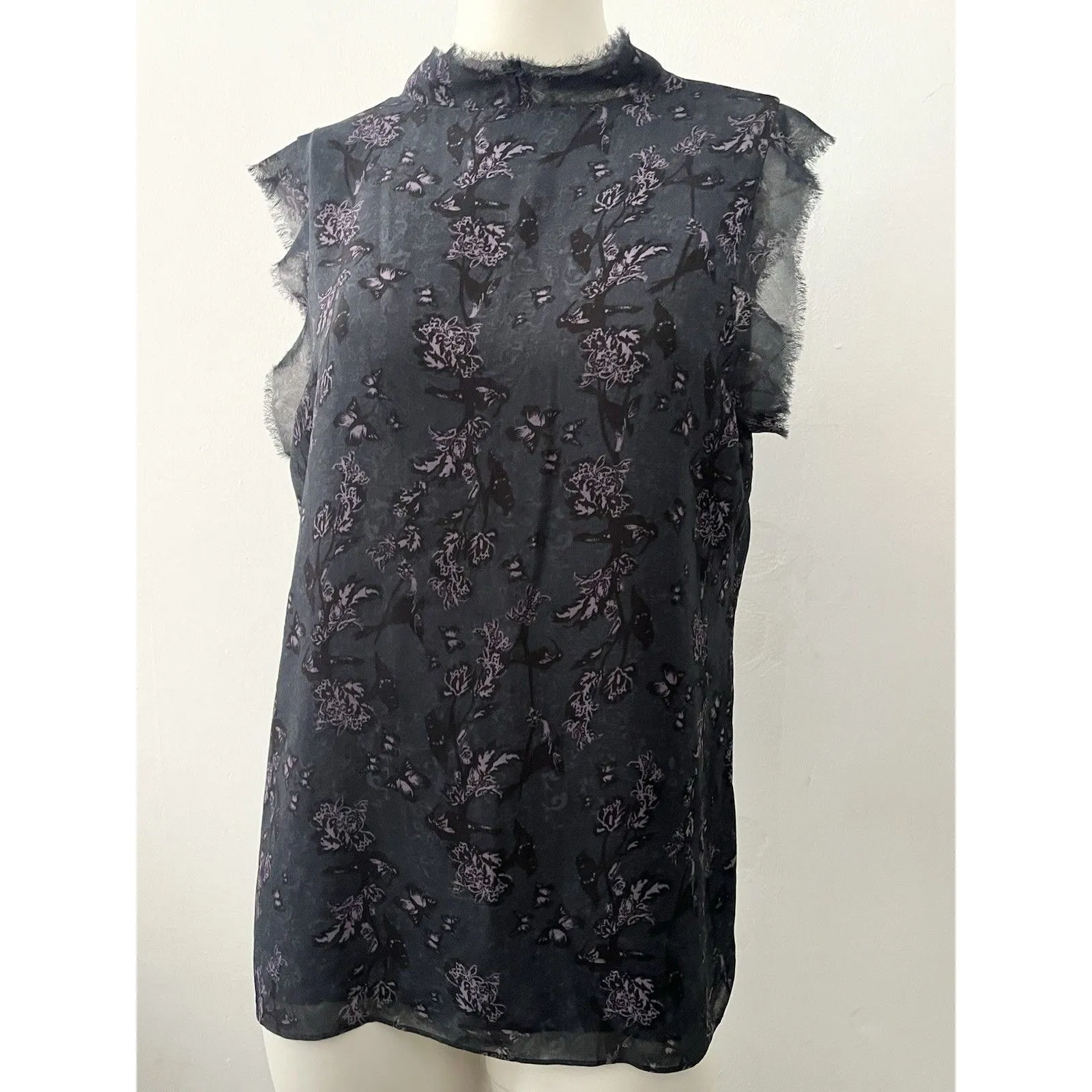 Cabi Dark Romantic Tank M Floral Purple Whimsigoth Romantic Dark Fairy Boho - Image 2