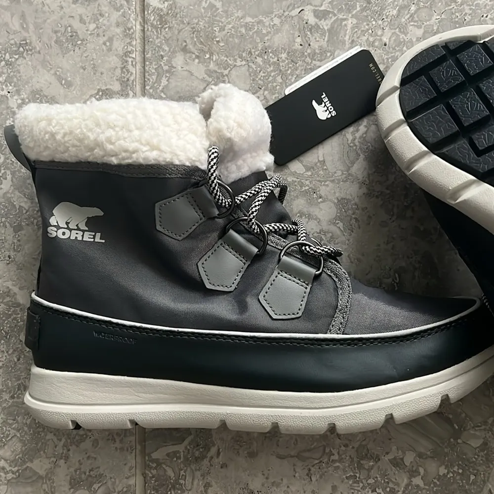 Explorer Carnival Waterproof Boots w/Faux Fur Collar - Image 12