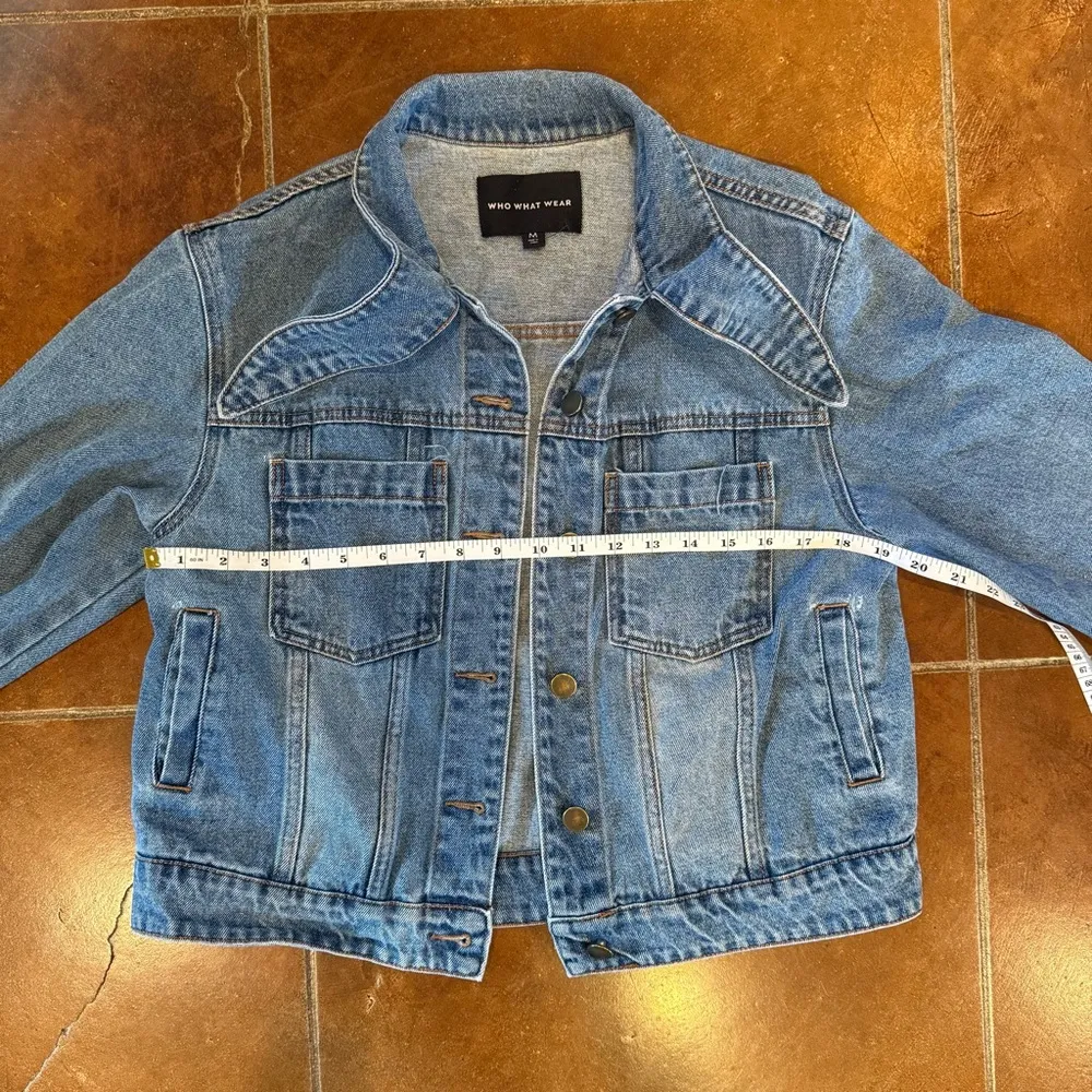 Who What Wear Blue Jean Jacket Fun Elongated Collar Classy and Hip Design - Image 4