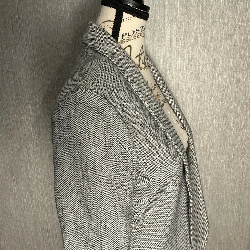 H&M Light Gray Women's Blazer Size XS - Image 11