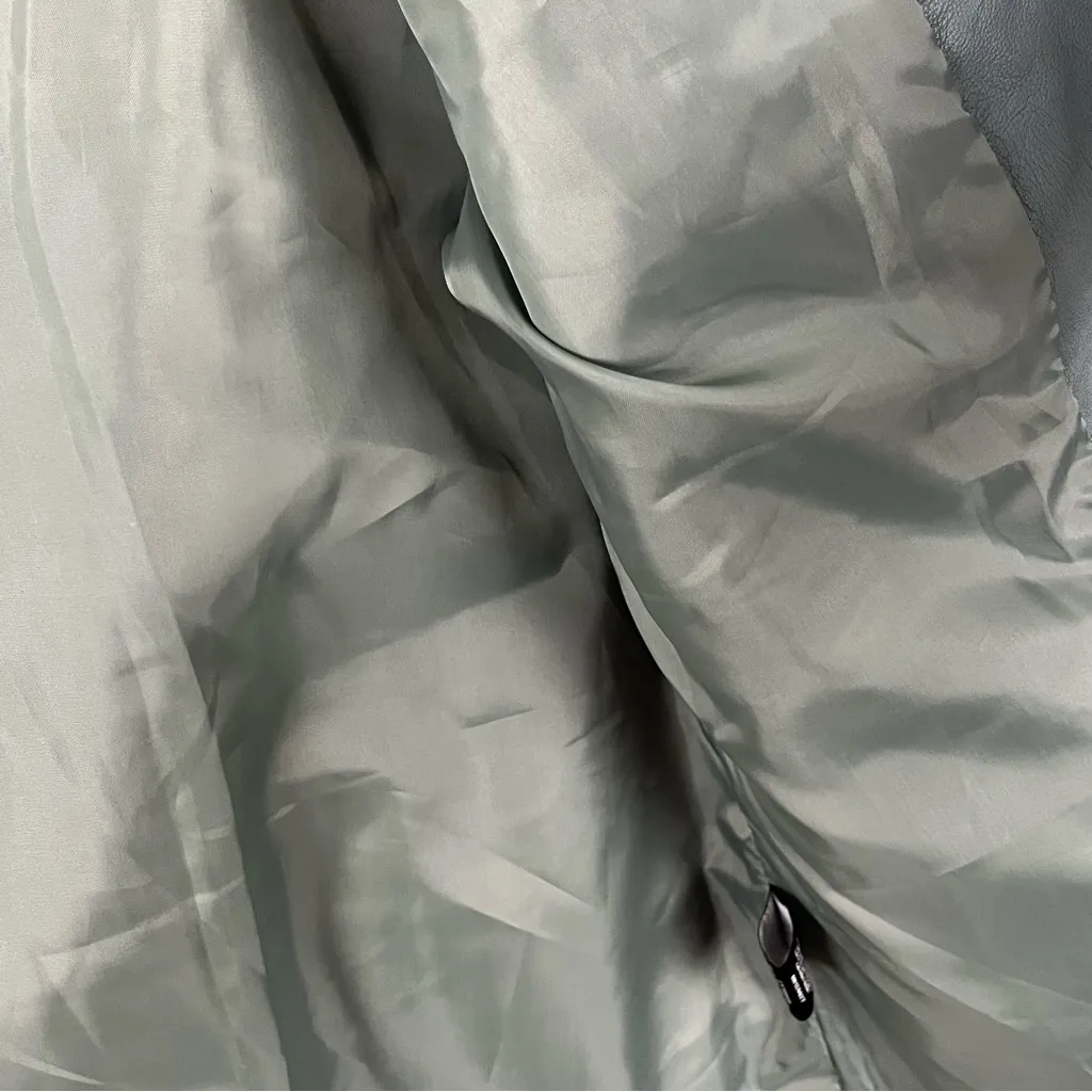 SIGNATURE STUDIO Balsam Green Faux Vegan Leather Lined Moto Jacket Medium - Image 7