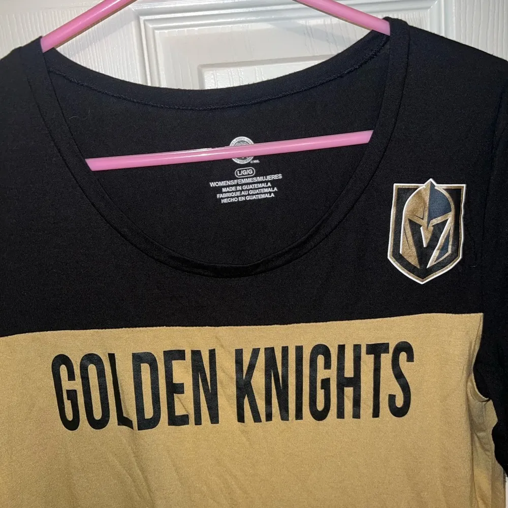 Las Vegas Golden Knights NHL women’s sz large t - Image 2