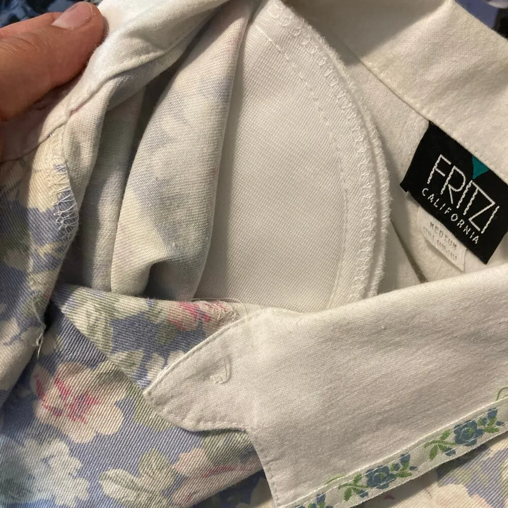 Vintage 90’s Fritzi California Retro White Blue Flowers Stripes Button Shirt Top Size M - Image 14