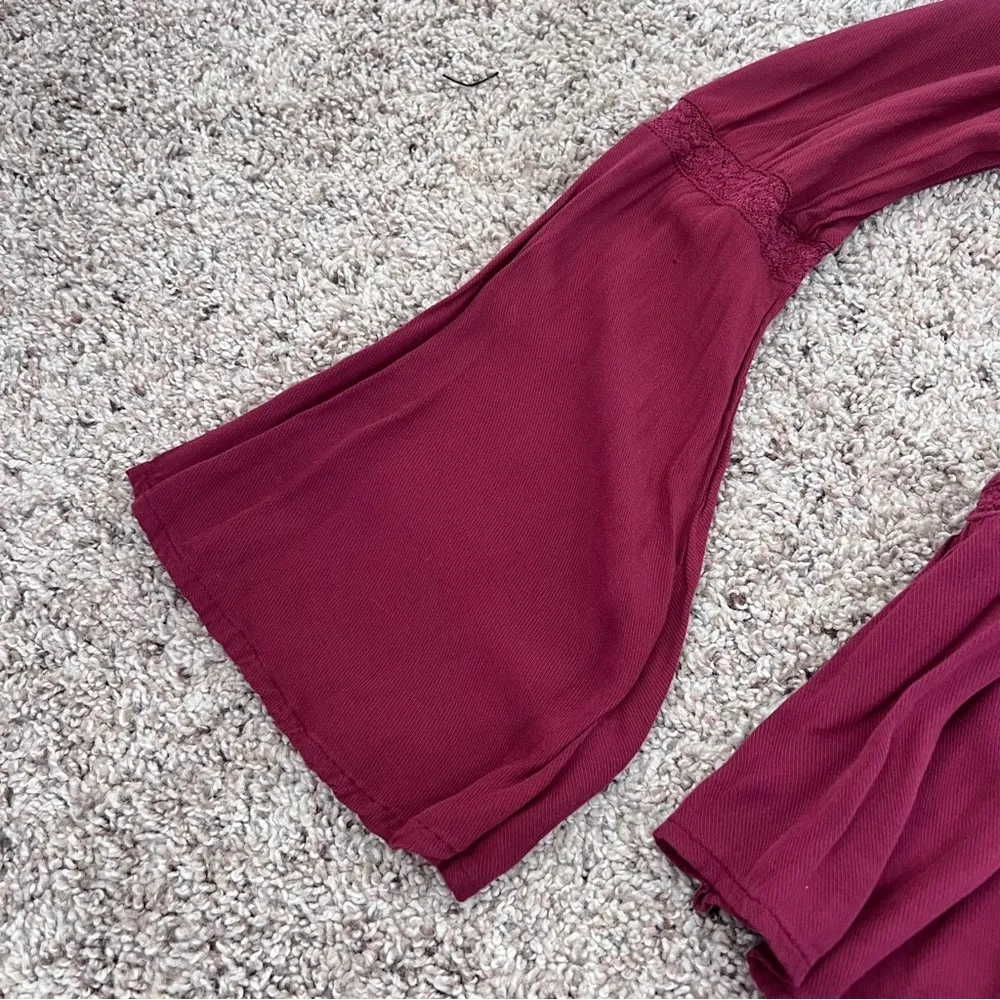 RO&DE Womens Burgundy Tiered Lace Blouse - Image 13