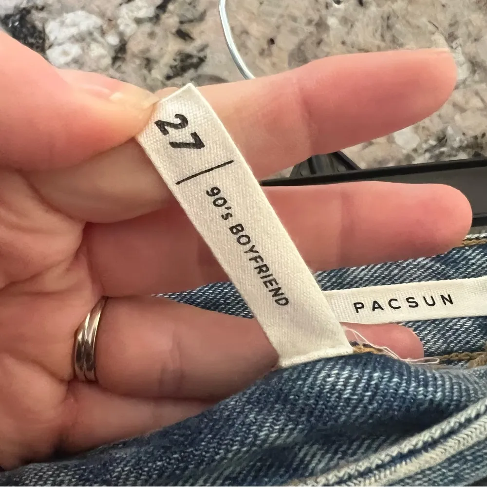 Pacsun distressed 90s boyfriend jeans - Image 6