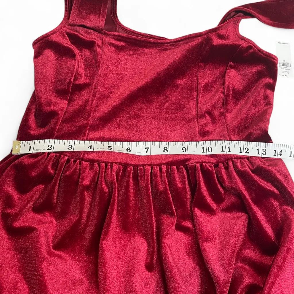 Old Navy Velvet Burgundy Fit & Flare Mini Goth witchy Dress Medium - Image 8