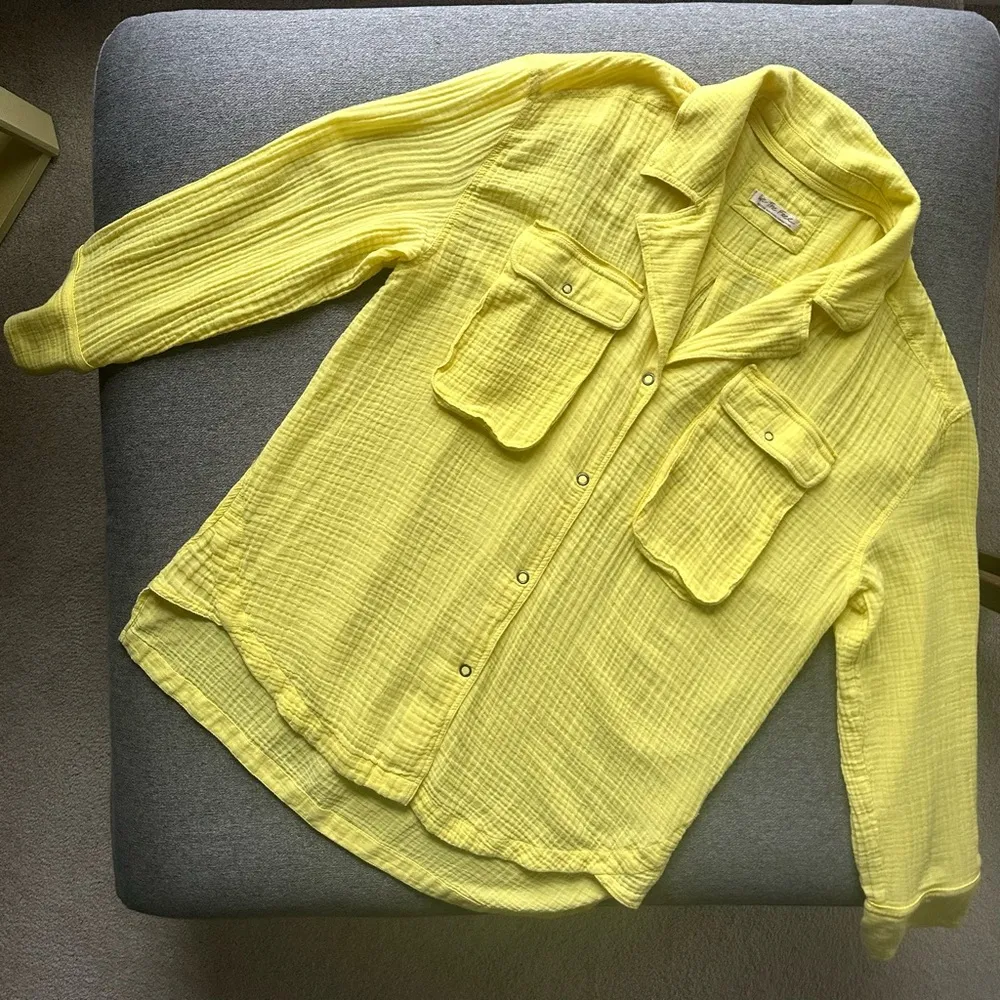 We The Free Izzy Cargo Gauze Oversized Button Down Shirt Medium - Image 3