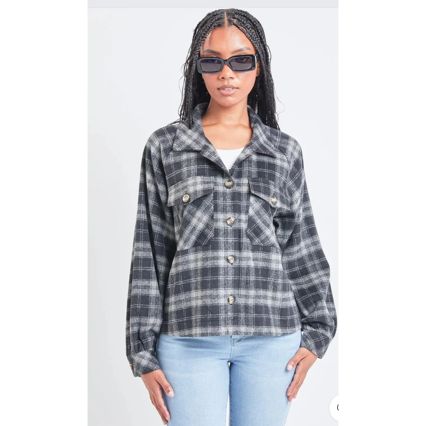 YMI Cropped Boxy Fit Front Button Plaid Wool Blend Shacket Black & Gray Size XL‎ - Image 4