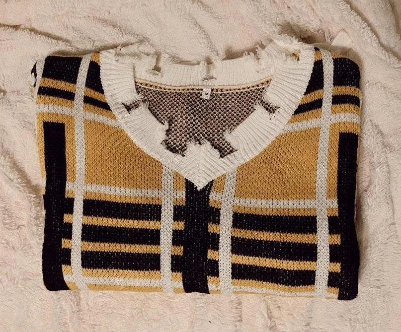 Bumble Bee Sweater Multiple Size M - Image 3