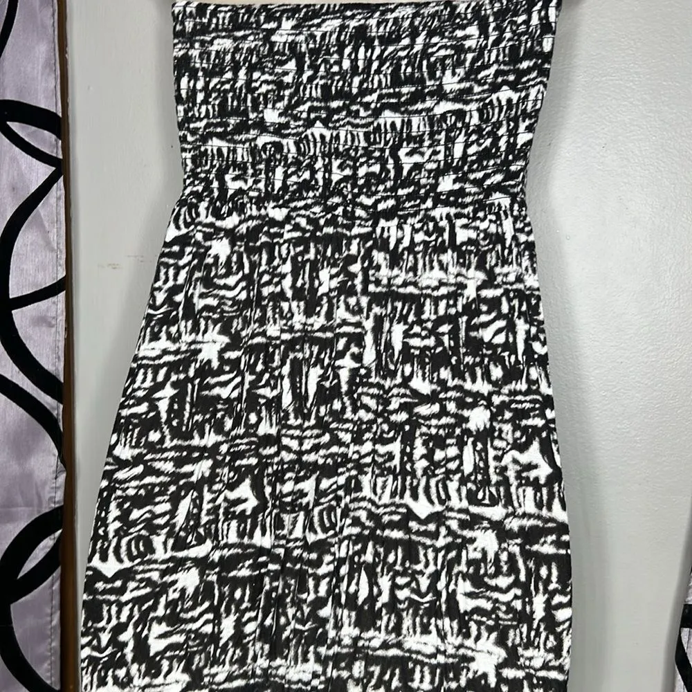 Divided H&M Strapless Maxi Dress Size Medium - Image 8