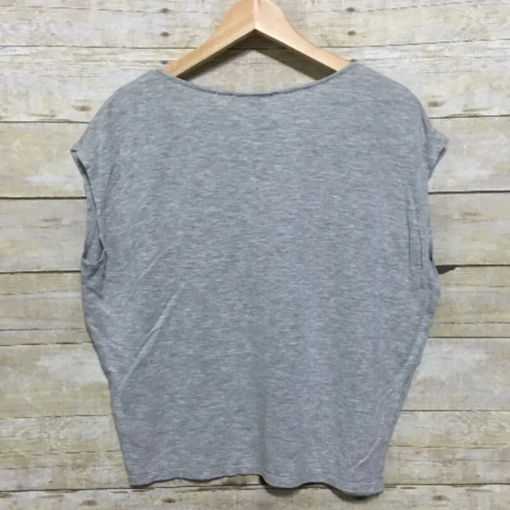 Forever 21 Contemporary exposed v-neck zip sleeveless top size XS - Image 4