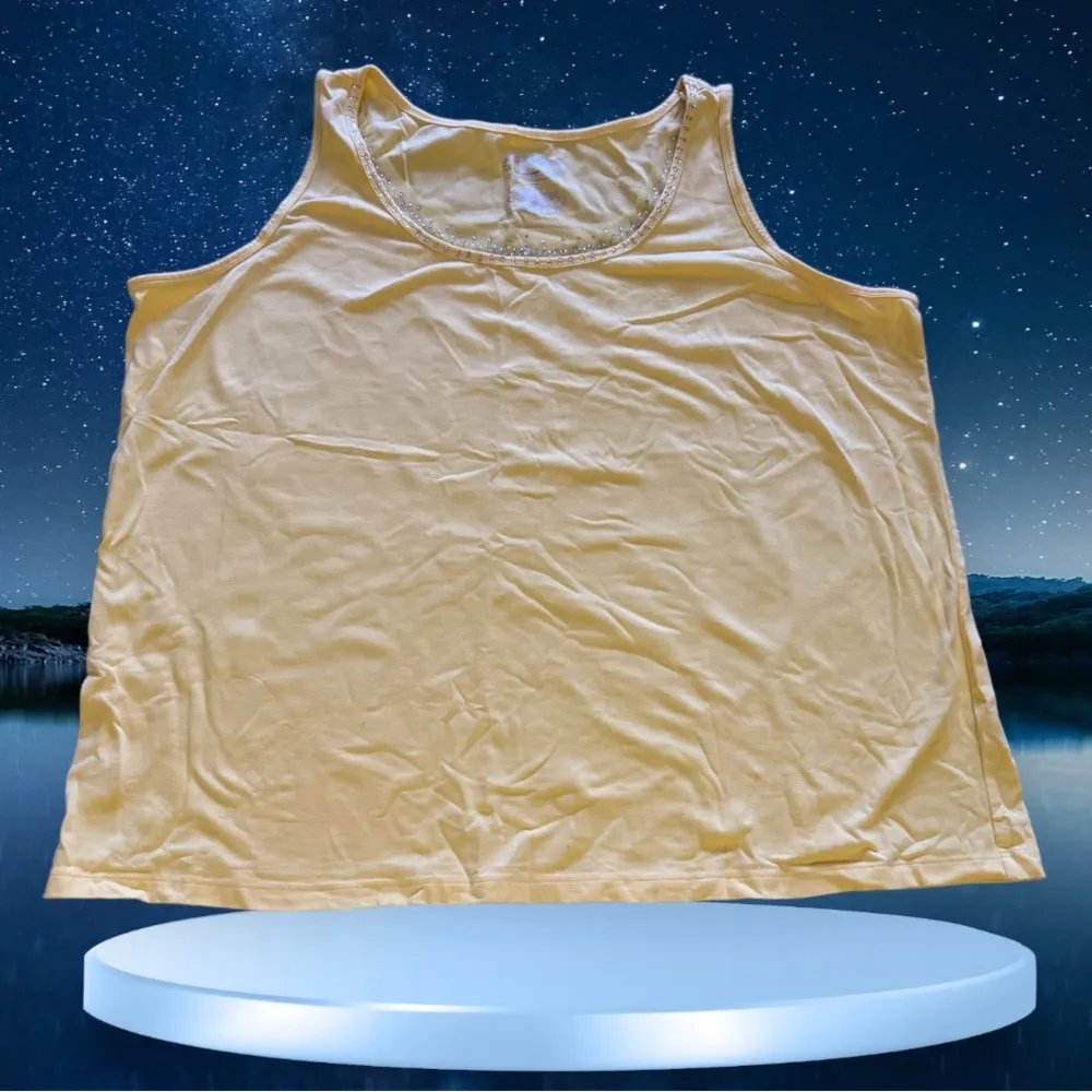 Venezia Tank Top Women’s 22/24 yellowScoopneck Ribbed Sleeveless size Gold Size undefined - Image 2