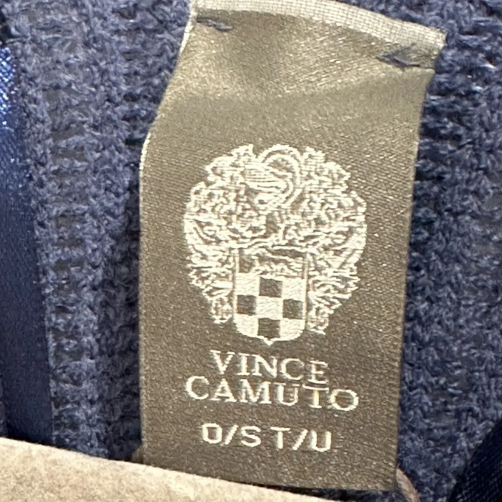 NWT Vince Camuto Textured Knit Kimono Topper Shawl Blue Fringe Boho - Image 8