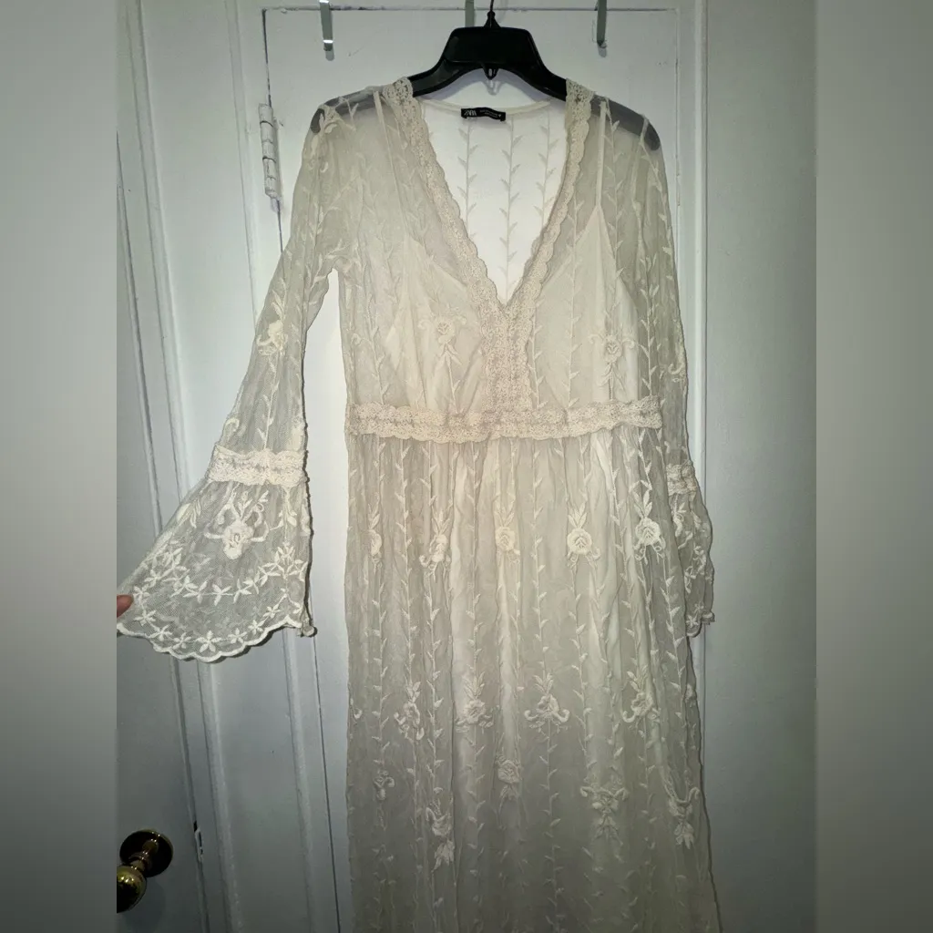 Beautiful Zara cream lace embroidered bohemian midi dress large - Image 8