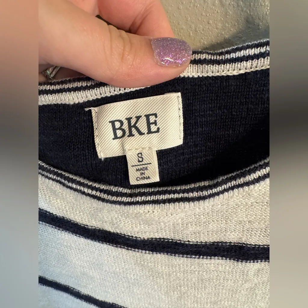 BKE Monochrome Striped Tank Top - Image 2