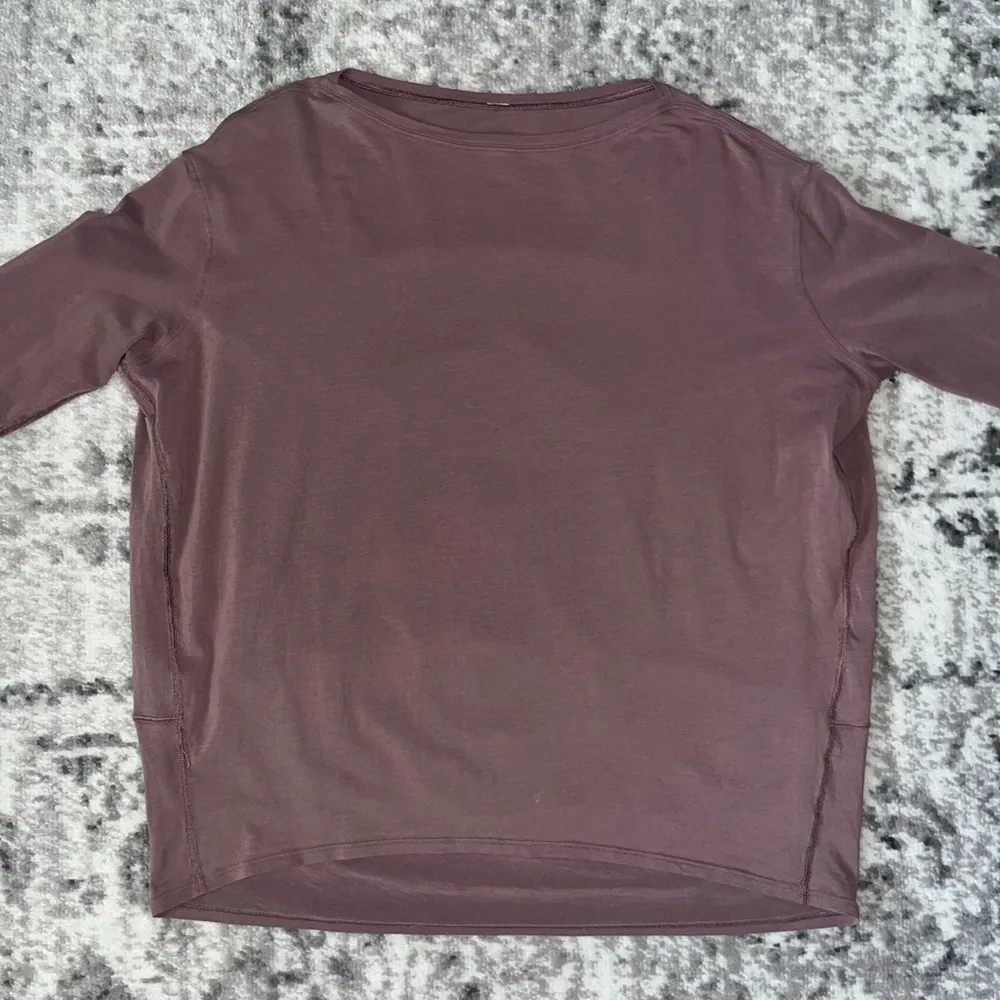 Lululemon Back In Action Long Sleeve - Image 5