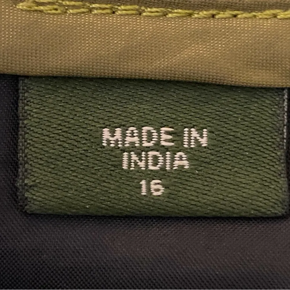 EDDIE BAUER black and grey plaid, Wool-blend short skirt w/POCKETS. SIZE 16. EUC - Image 10