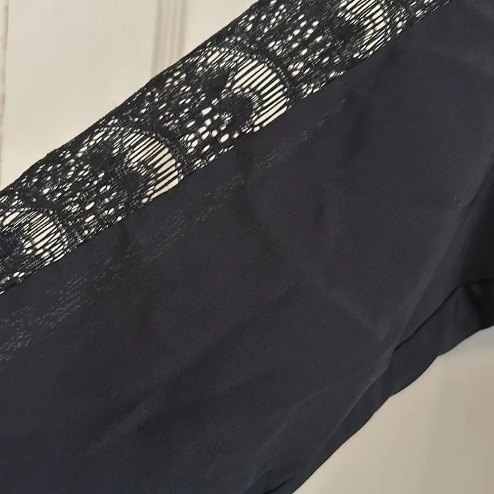 Black Hot Goth Lace Sexy Witchy Top XS Hit in Hollywood - Image 4