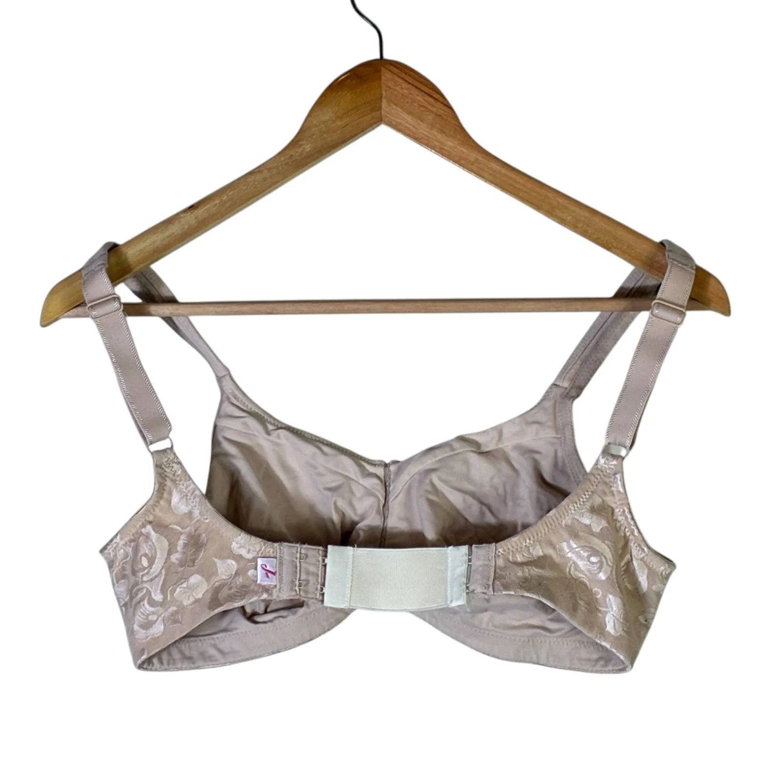 Wacoal Awareness Full Figure Seamless Wireless Bra Womens 36D Beige Feminine - Image 4