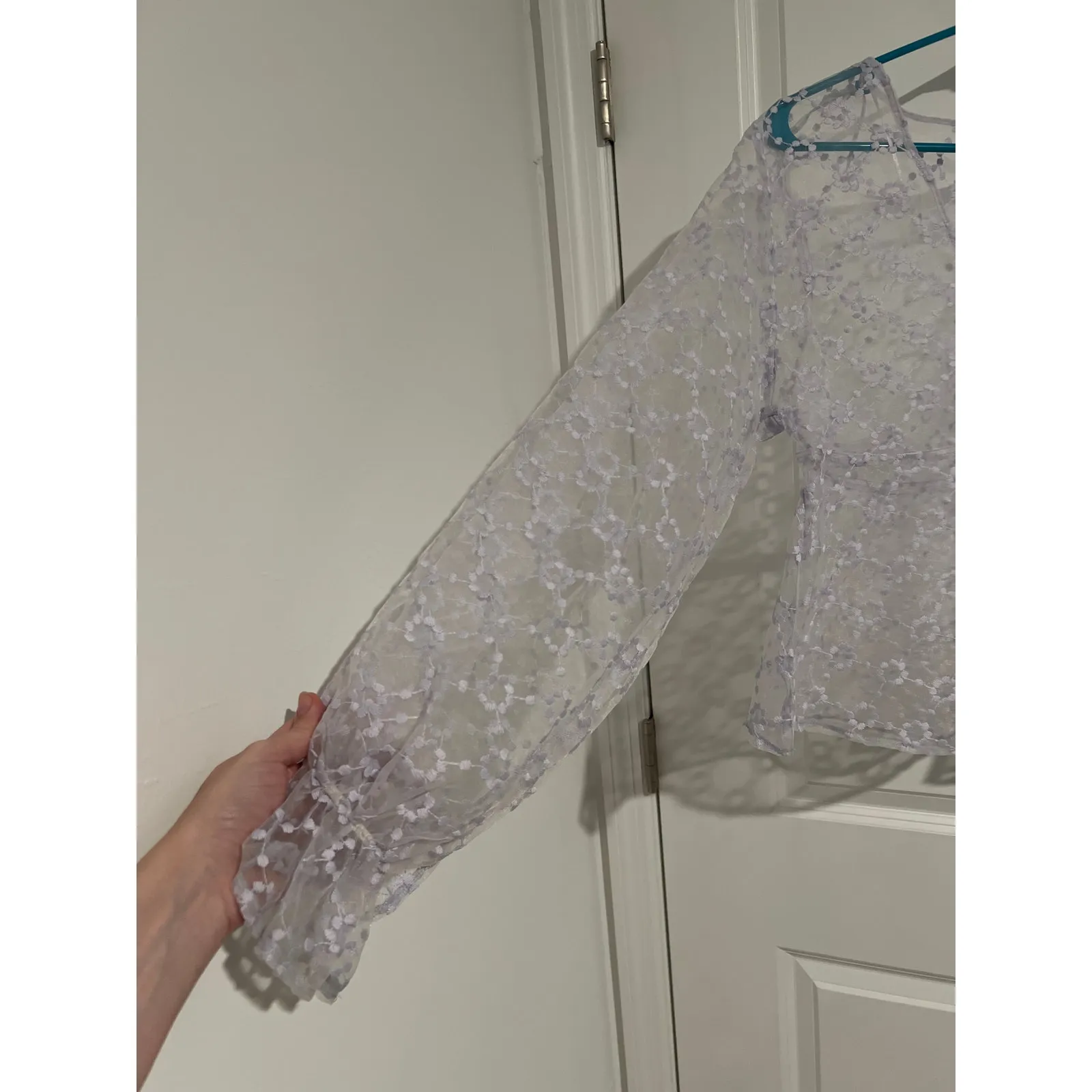 Zara Embroidered Bishop Sleeve V-Neck Blouse – Size S - Image 4