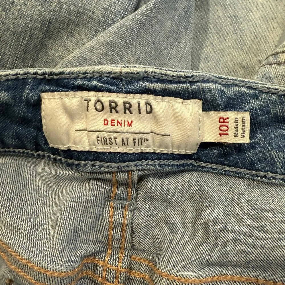 Torrid Women’s Distressed Boyfriend Jeans Size 10R - Image 7