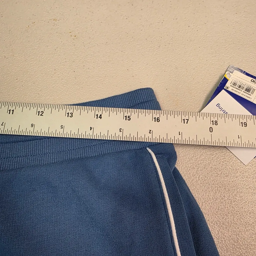 JoyLab Women's Blue Athletic Shorts with White Trim - Image 3