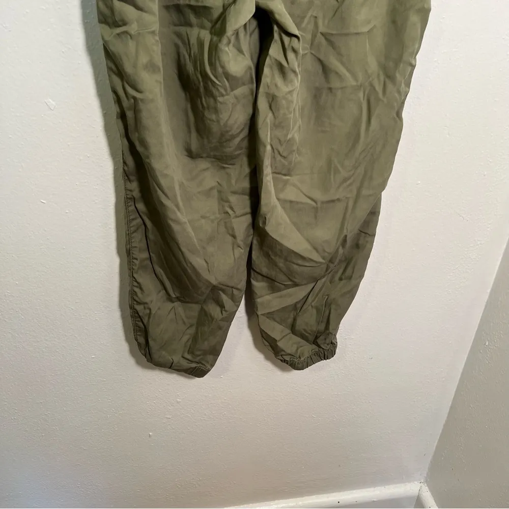 Loft Pull On Jogger Pant Green Paper Bag Waist XSP - Image 7