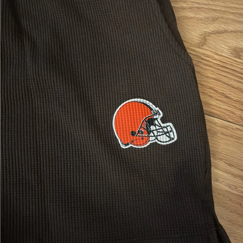 Cleveland Browns Shorts Size XS - Image 3