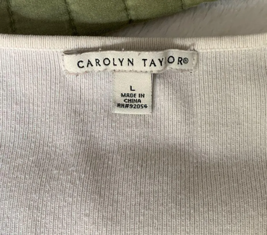 Carolyn Taylor White Cardigan  - Image 2